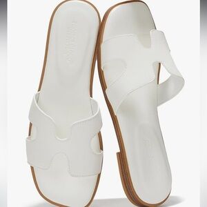 White Sandals with Anatomical Footbed